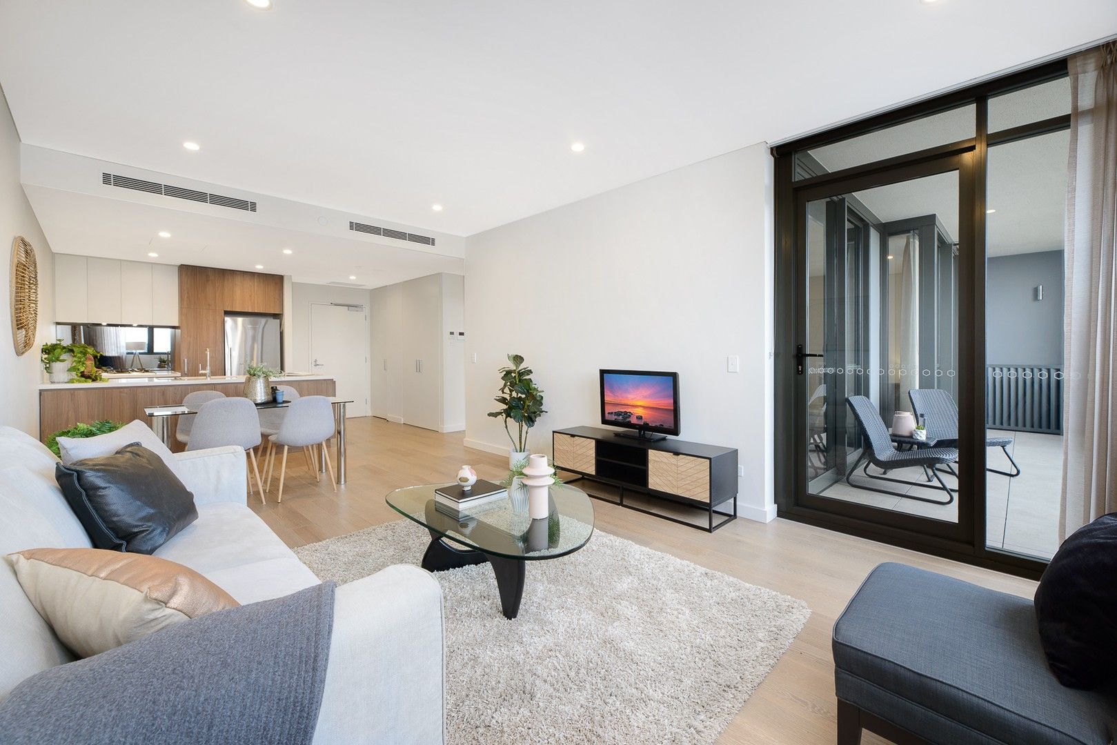 2 bedrooms Apartment / Unit / Flat in 707/38 Oxford Street EPPING NSW, 2121