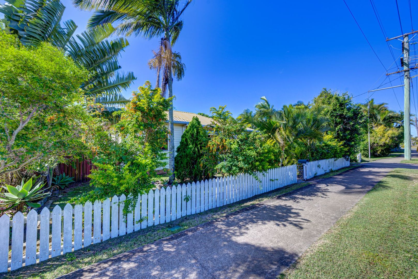 53 Elliott Heads Road, Kepnock Property History & Address Research