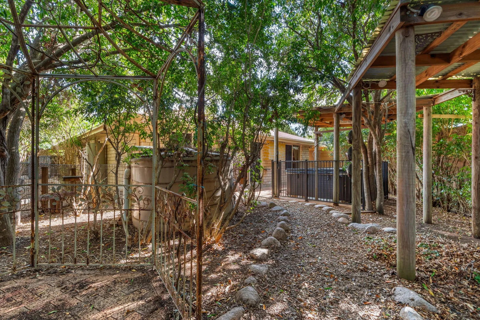 Additional image 12 of 5 Vernon Place, Edens Landing QLD 4207