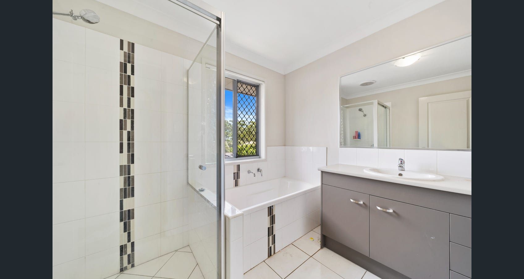 24 Wongabel Close, Waterford QLD 4133 House For Rent Domain