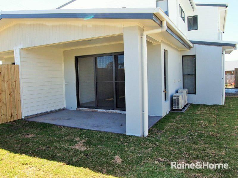 1/30 Halifax Place, Rural View QLD 4740, Image 2