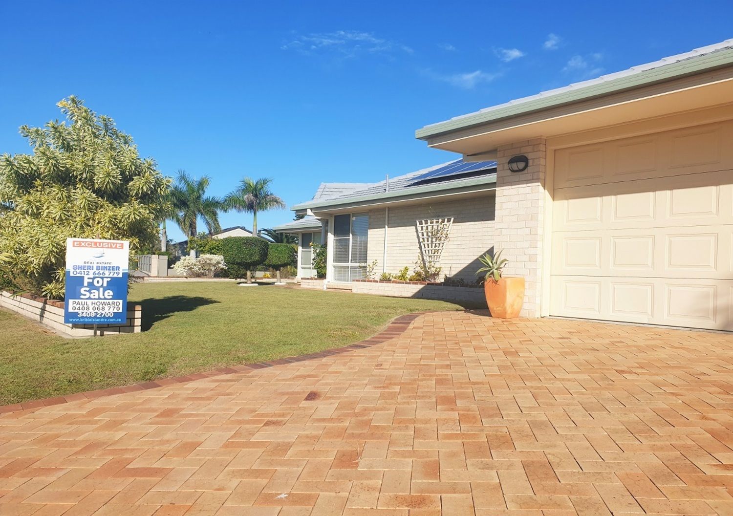 12 Bowsprit Crescent, Banksia Beach QLD 4507, Image 2