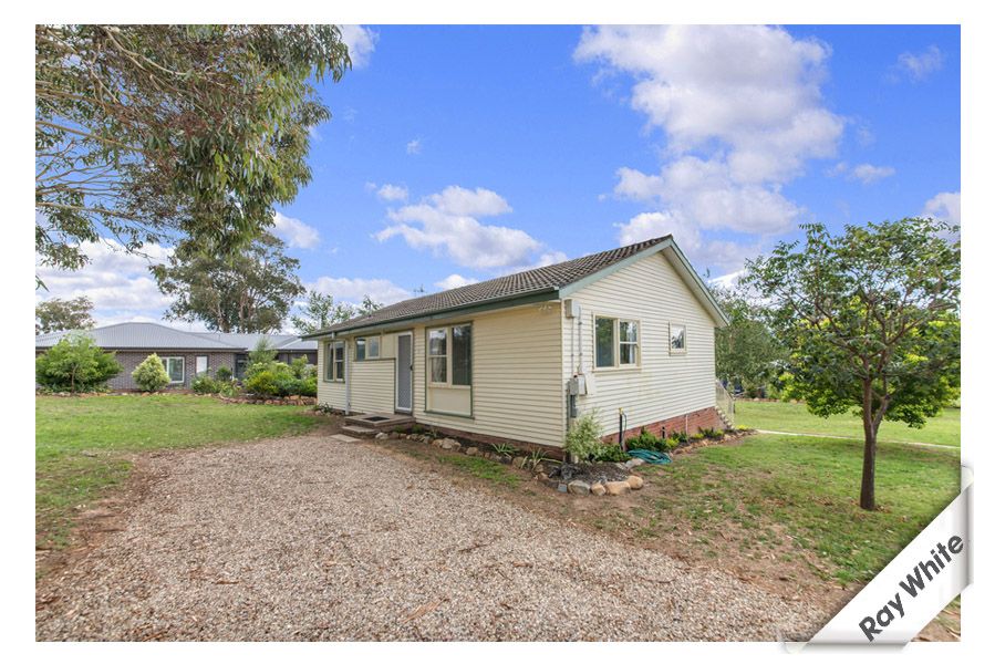 26 Jim Bradley Crescent, URIARRA VILLAGE ACT 2611, Image 0