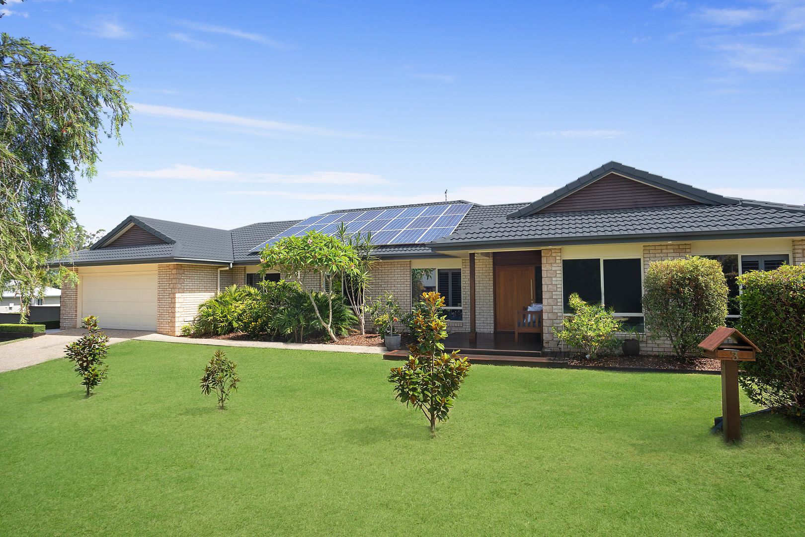 3 Sharyn Place, Glass House Mountains QLD 4518, Image 2