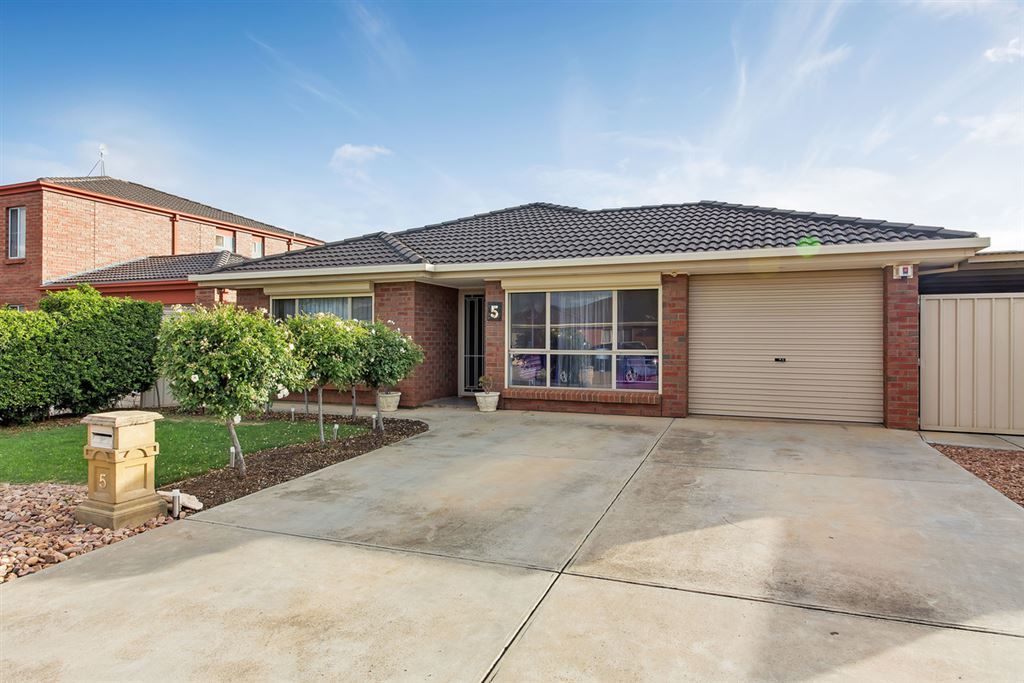 5 Woodland Way, Paralowie SA 5108, Image 1