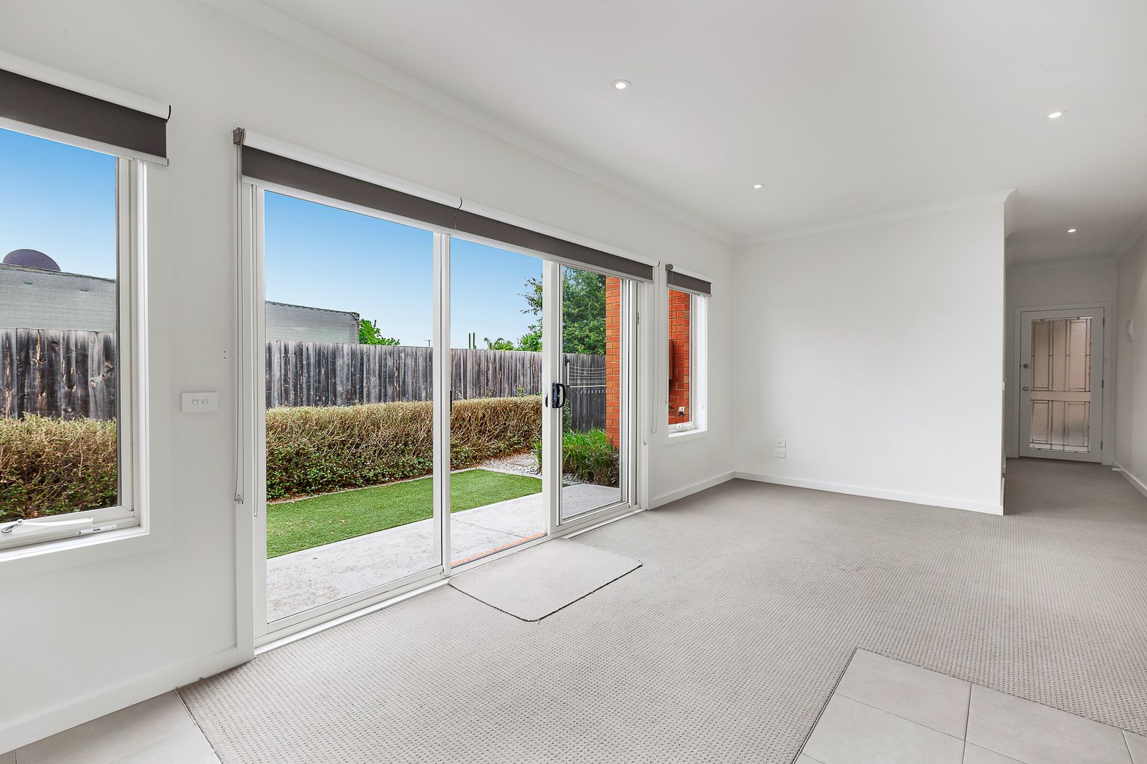 2/351 Findon Road, Epping VIC 3076, Image 1