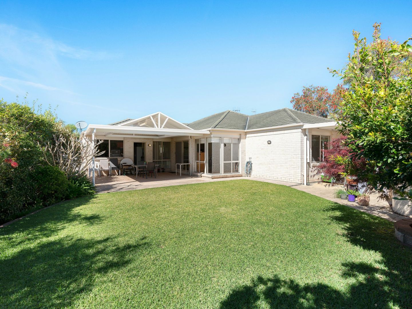 6 North Barrington Road, Woongarrah NSW 2259, Image 1