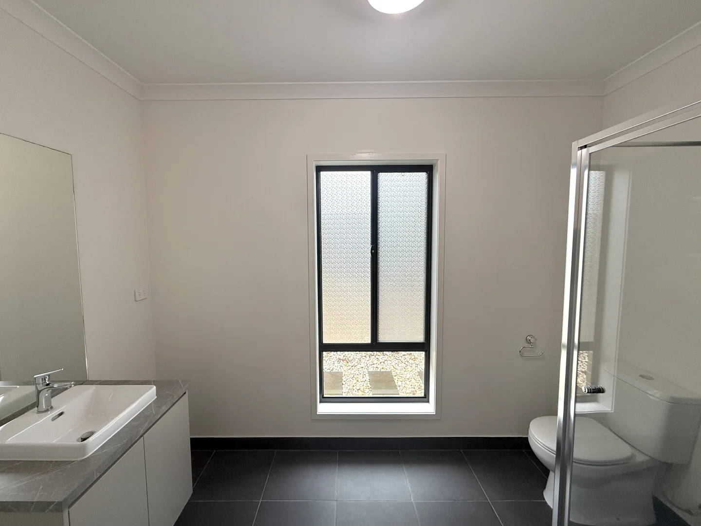 Additional image 5 of 12 County Drive, Drouin VIC 3818