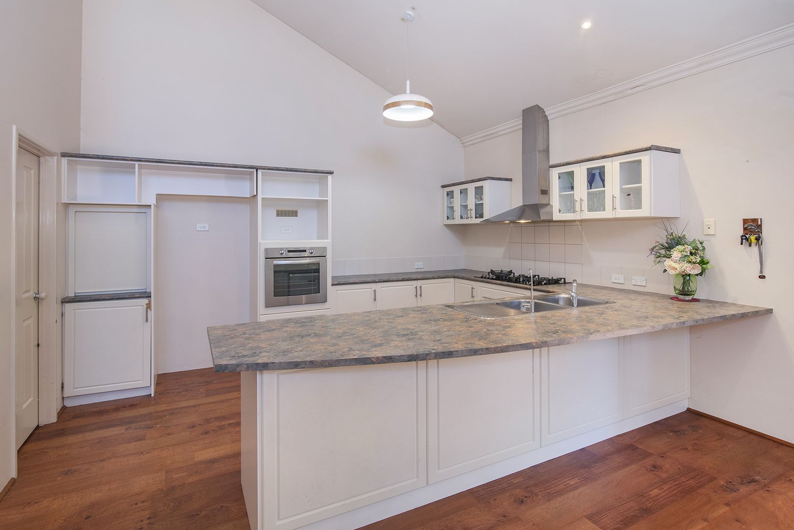 20 Sandalford Court, Dunsborough WA 6281, Image 2