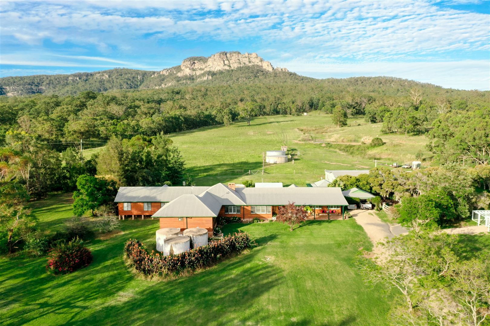 198 Dry Creek Road, Dry Creek Property History & Address Research