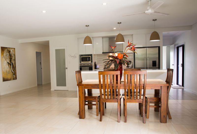 10 Clipper Court, South Mission Beach QLD 4852, Image 2