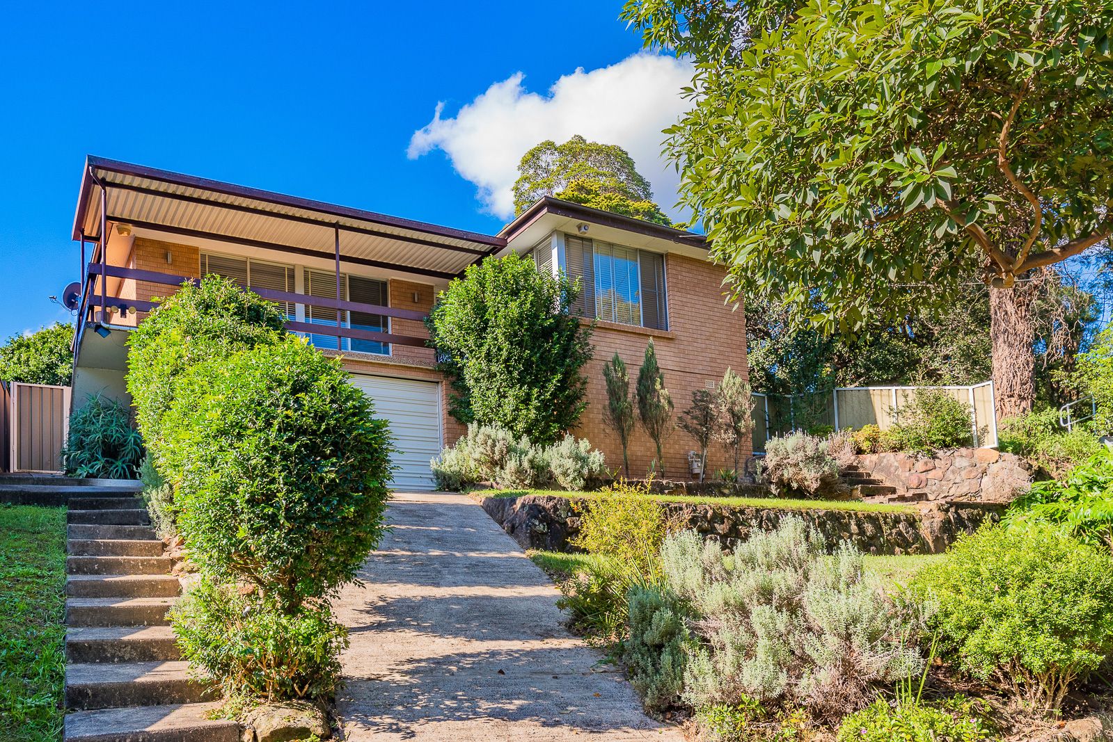 3 bedrooms House in 26 Goodin Road BAULKHAM HILLS NSW, 2153