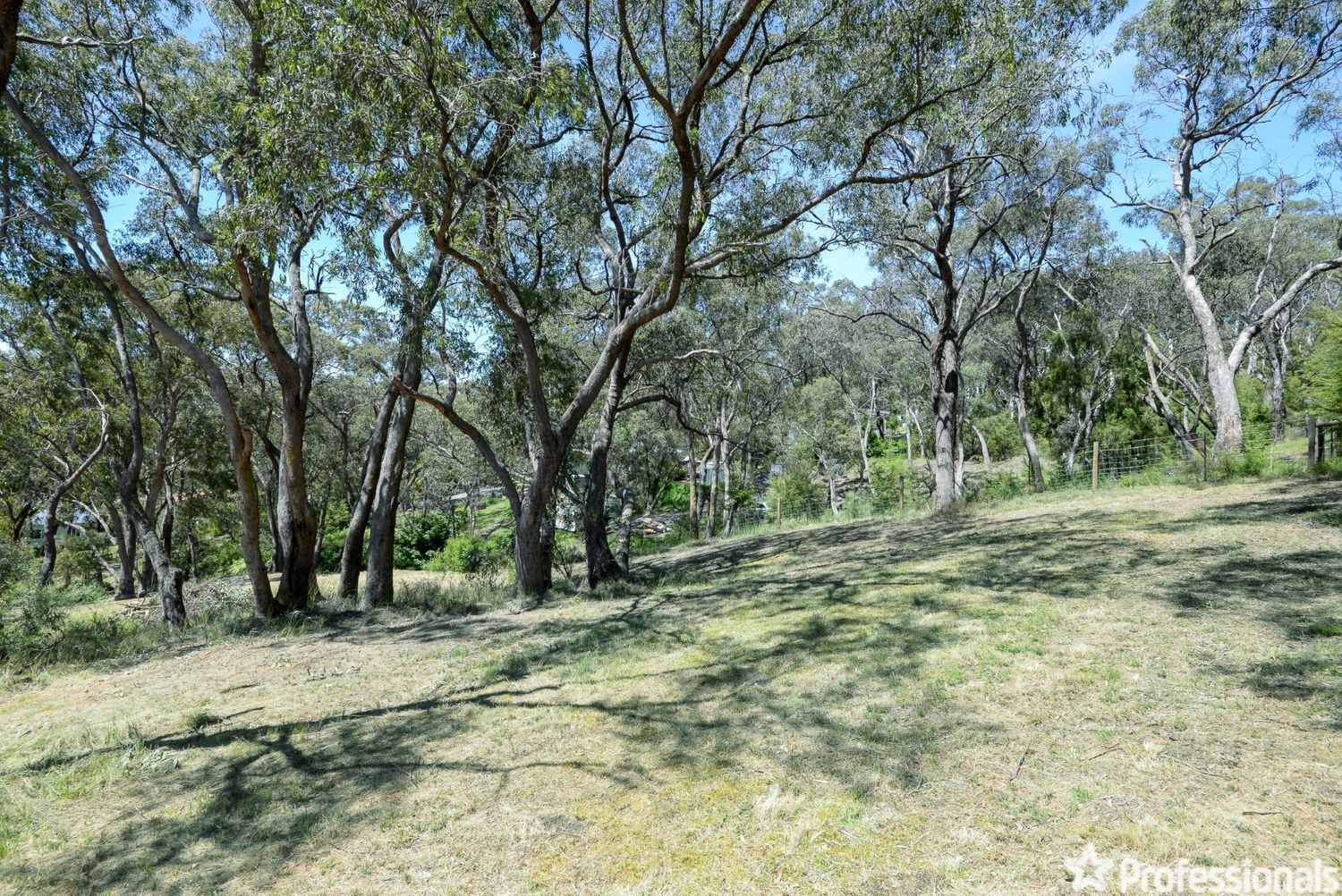 3/2 Douglas Parade, Yarra Junction VIC 3797, Image 2