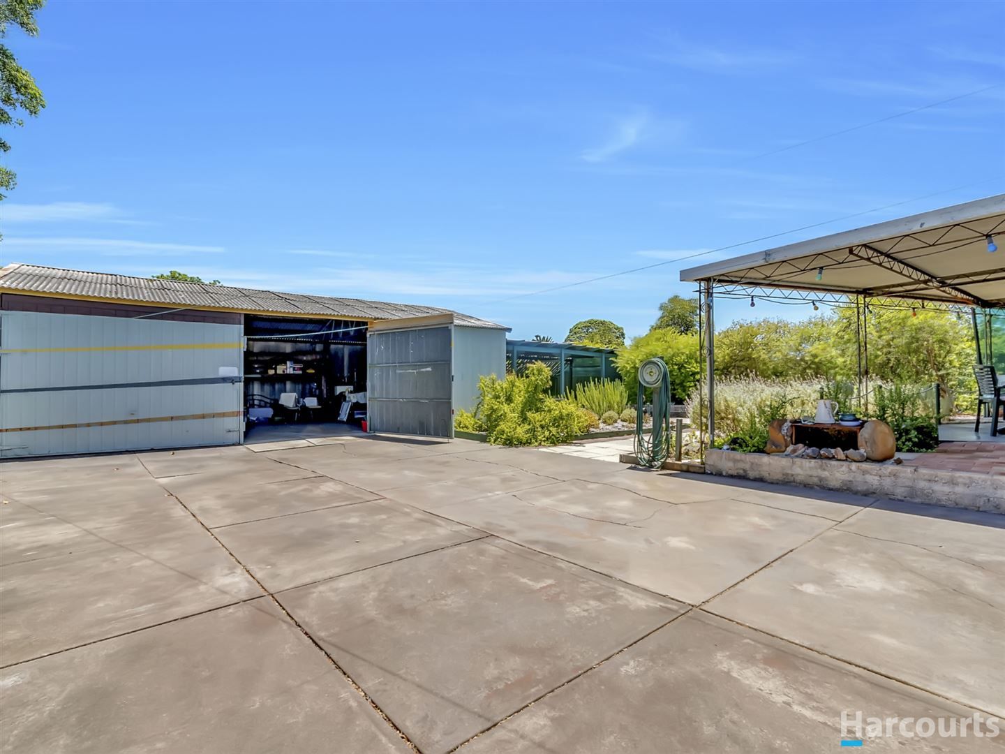 41 Tullamore Avenue, Thornlie WA 6108, Image 2