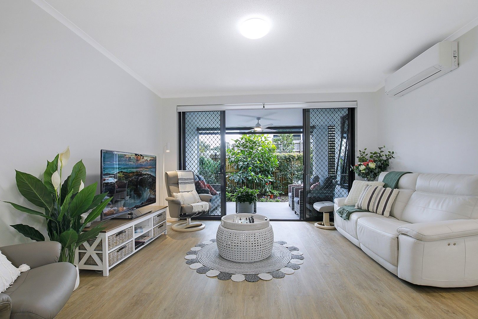 4/100 Dickenson Street, Carina QLD 4152, Image 1