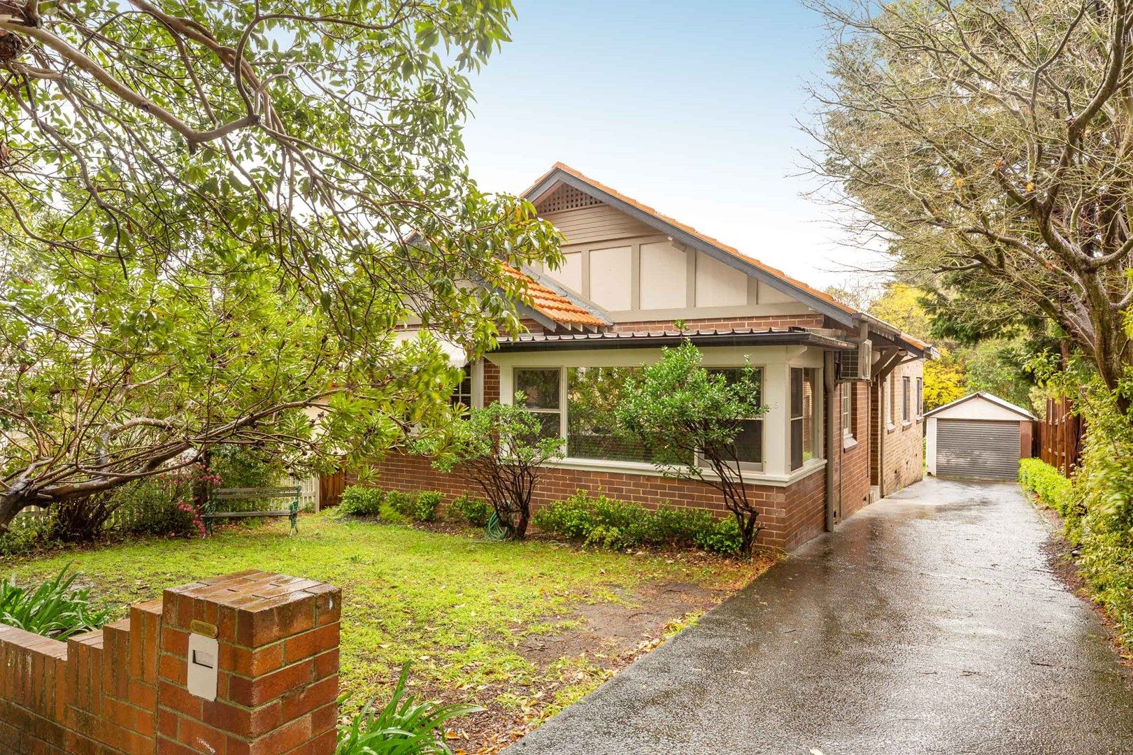 4 bedrooms House in 16 Fontaine Street CHATSWOOD NSW, 2067