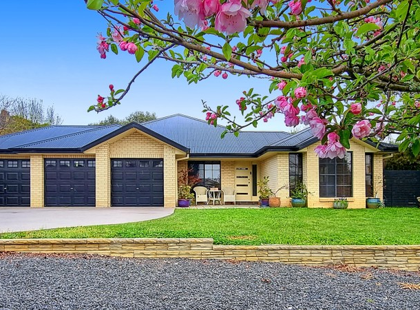 6 Keeffe Place, Bungendore NSW 2621