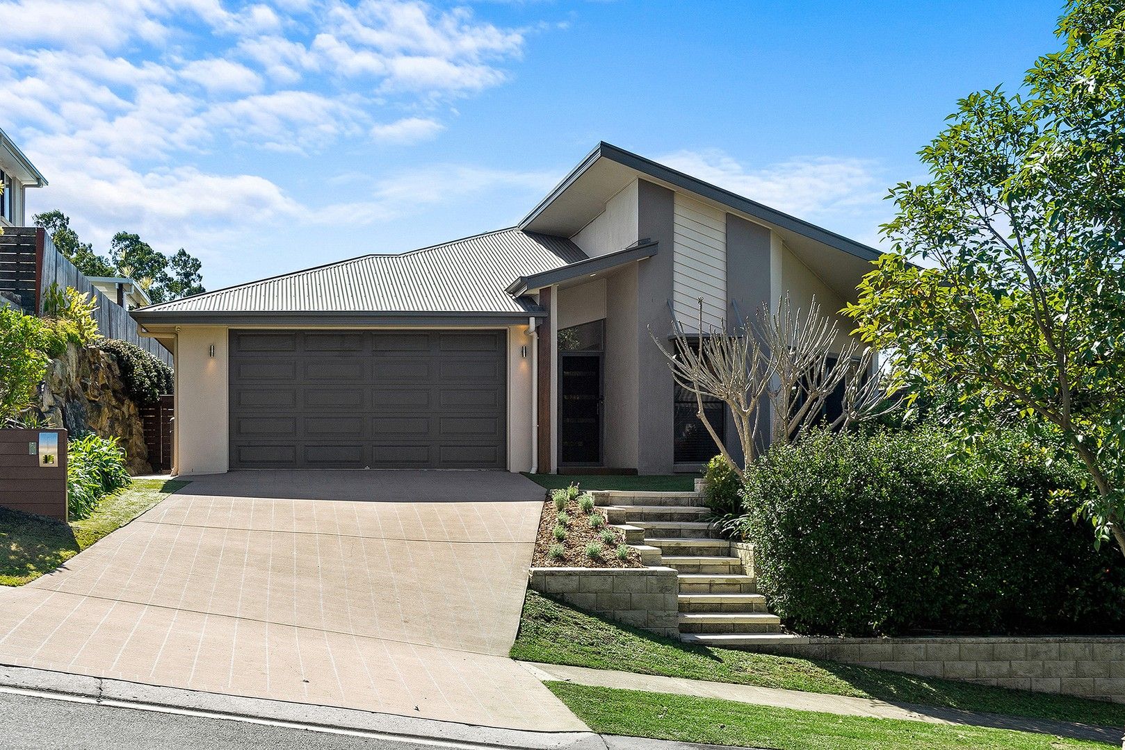 9 Ironbark Circuit, Everton Hills QLD 4053, Image 0