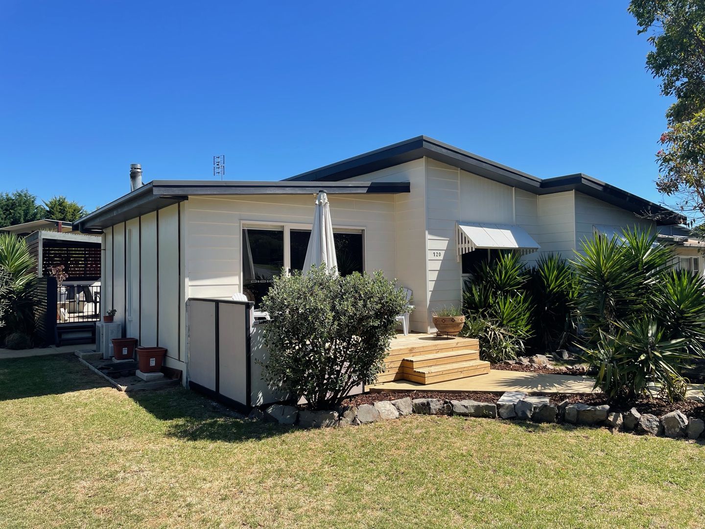 120 Jupiter Boulevard, Venus Bay Property History & Address Research