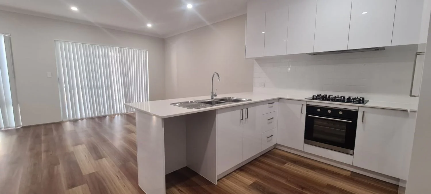 27 Broadwater Avenue, Anketell WA 6167