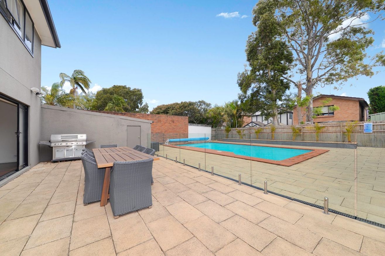 4 bedrooms Apartment / Unit / Flat in 1 Magill Street RANDWICK NSW, 2031