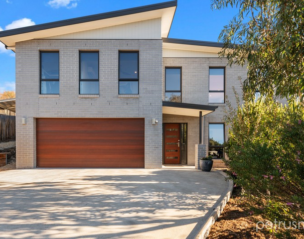 8 Grant Court, Granton TAS 7030