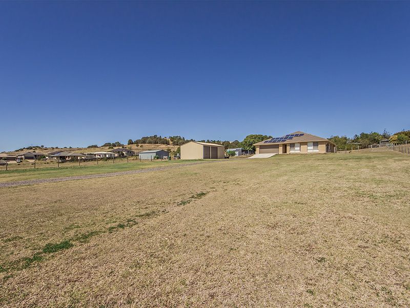 18 HAPPYDALE ROAD, Lowood QLD 4311, Image 1