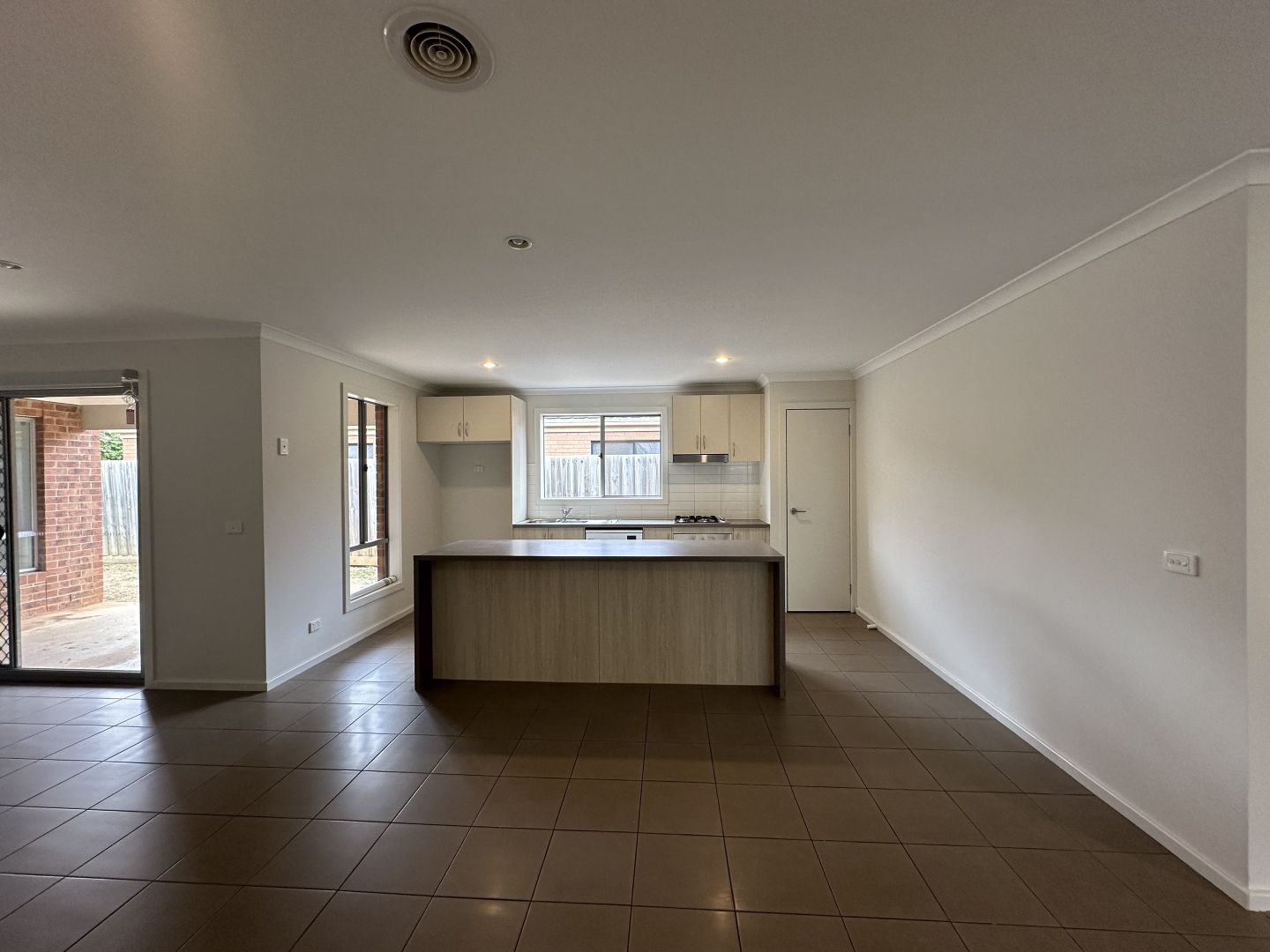 19 Canopus Crescent, Lara VIC 3212 House For Rent Domain