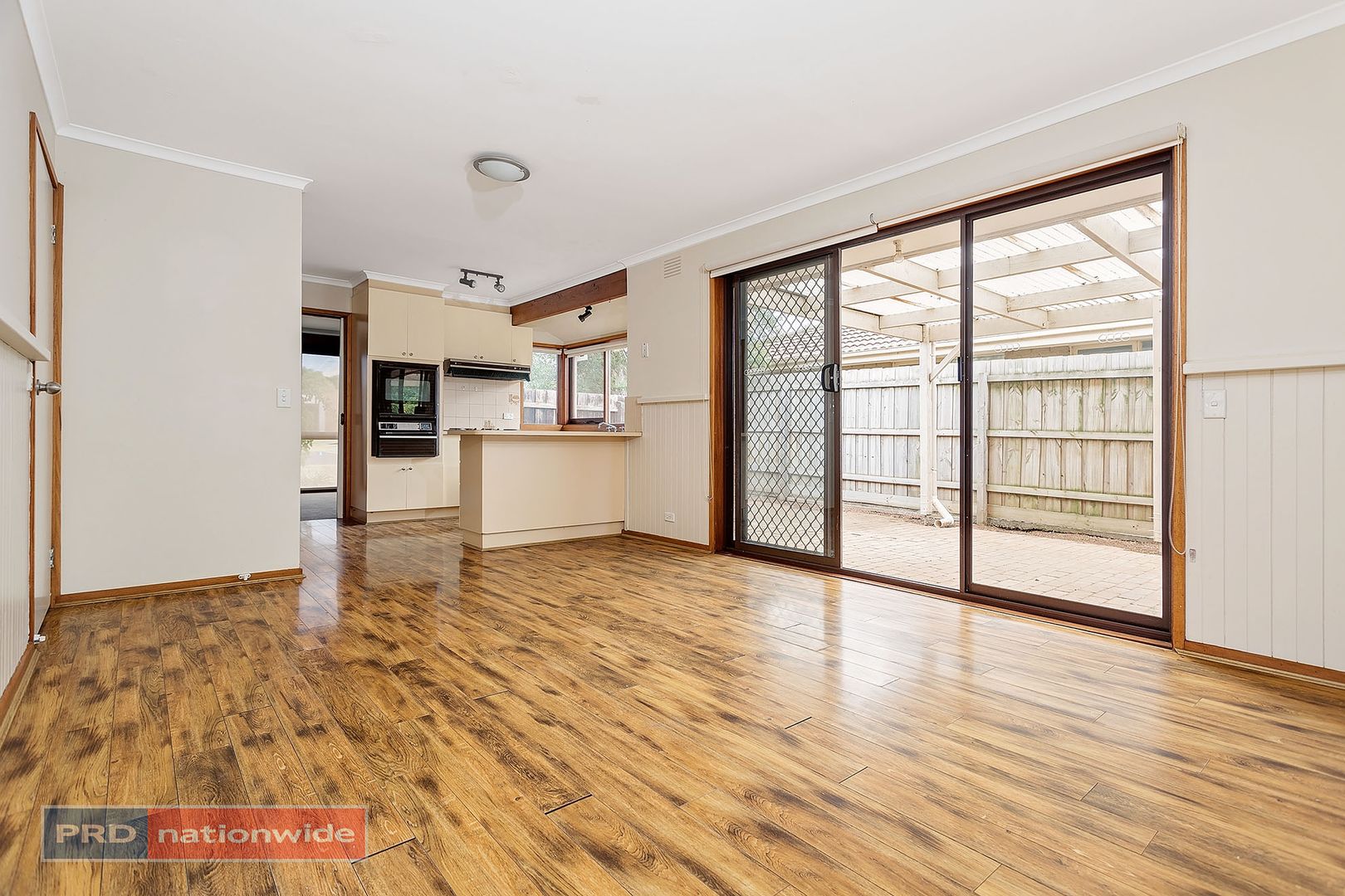 15 Arnold Court, Hoppers Crossing VIC 3029, Image 2