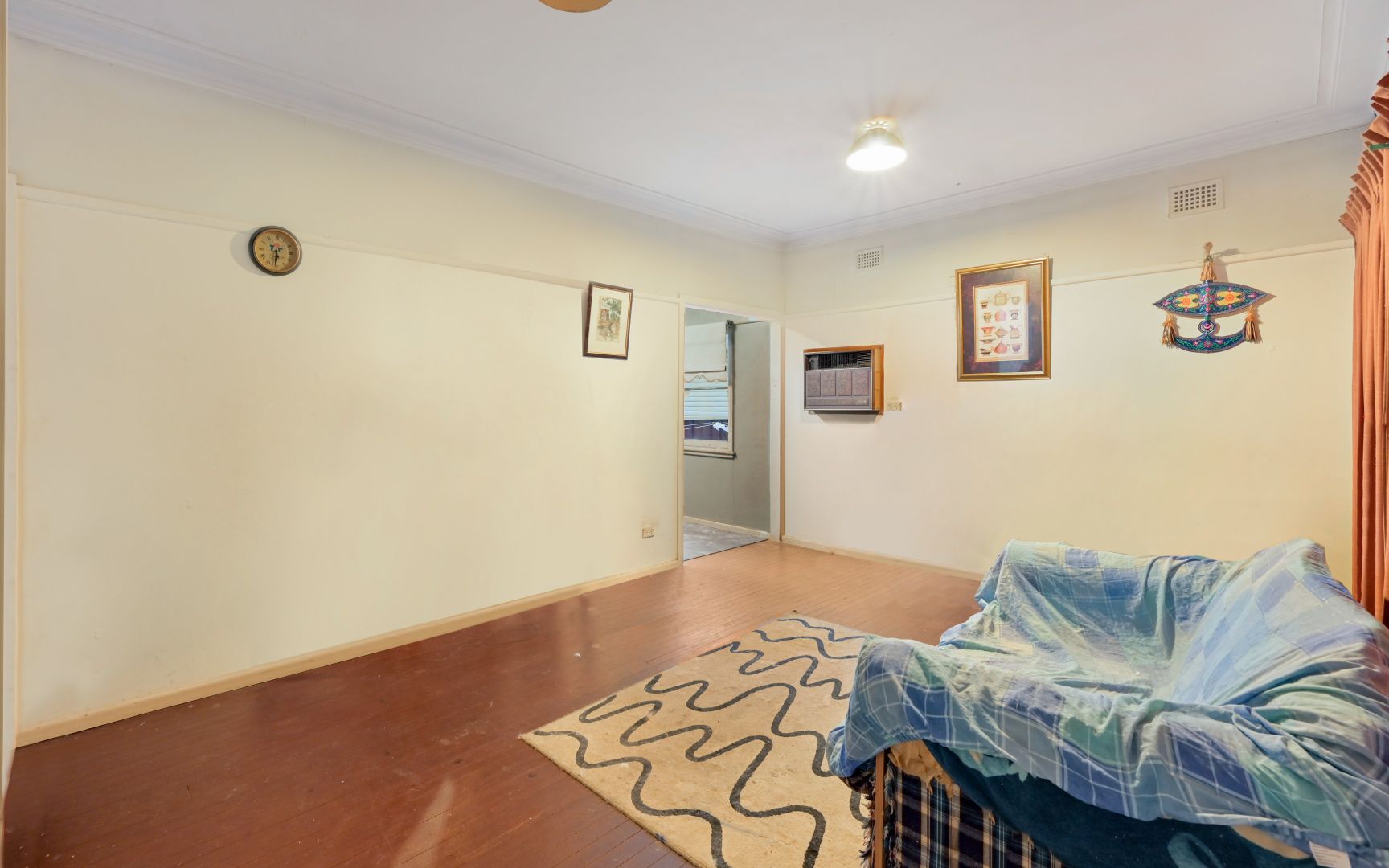 19 Rupert Street, Ingleburn NSW 2565, Image 2