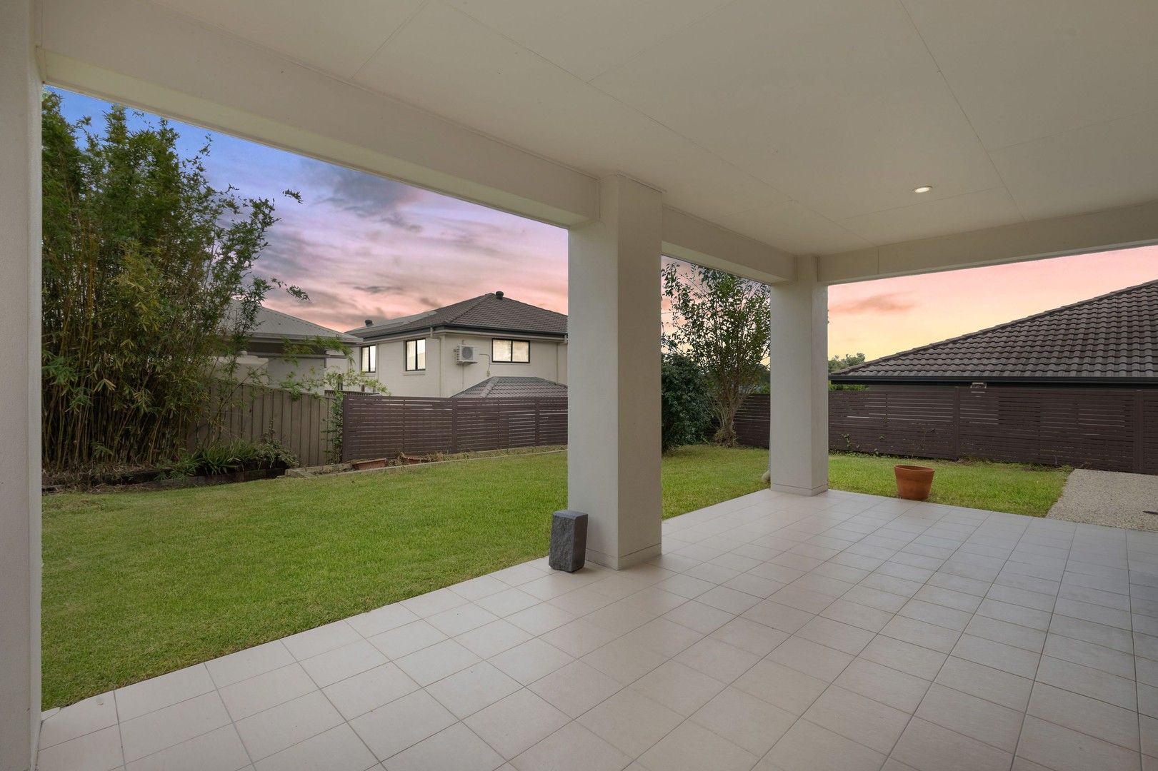 27 Anesbury Street, Doolandella QLD 4077, Image 1