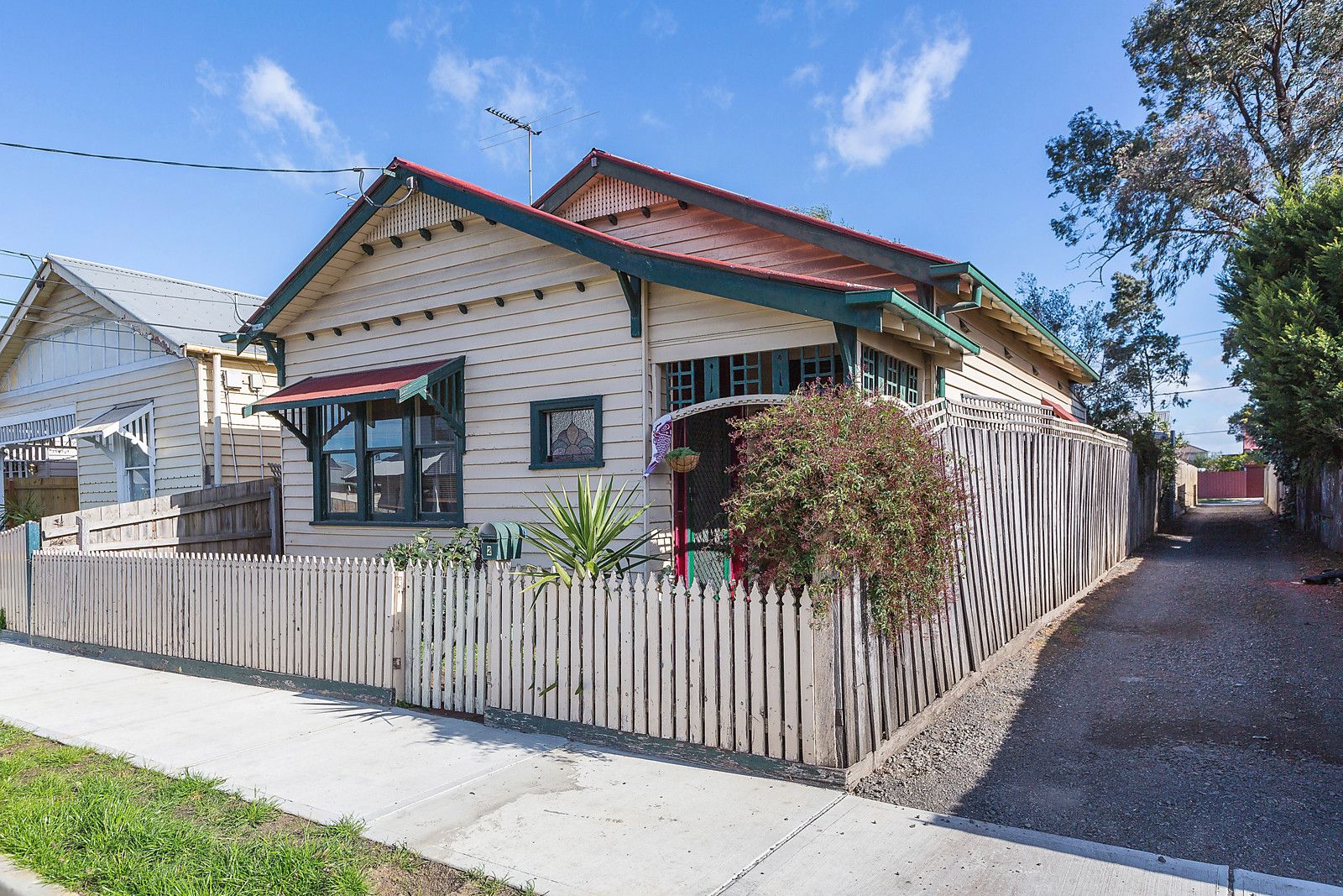 2 Deakin Street, Yarraville VIC 3013, Image 0