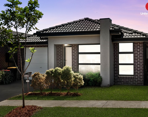 123 Audley Circuit, Gregory Hills NSW 2557