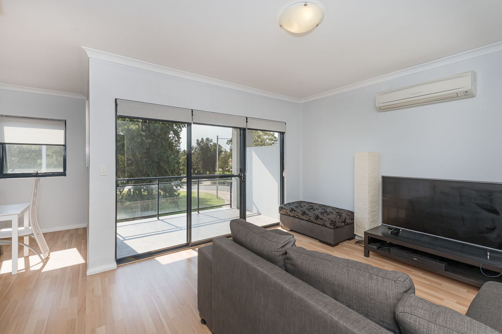 13/37 Piccadilly Circle, Joondalup WA 6027, Image 2