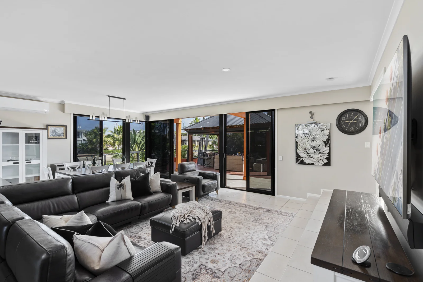 Additional image 11 of 138 Amalfi Drive, Isle Of Capri QLD 4217