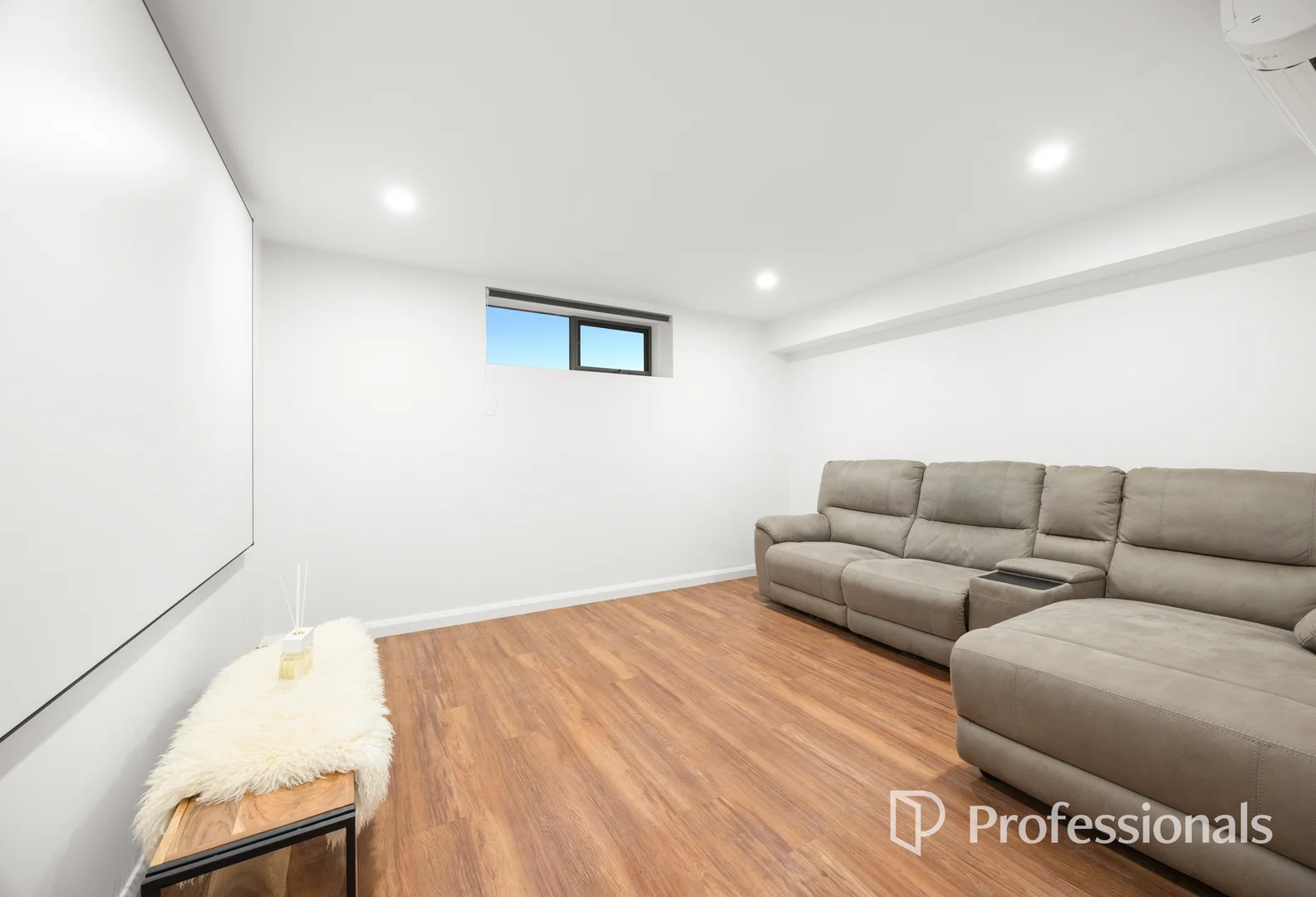 Additional image 11 of 2/7 Toinette Court, Doncaster East VIC 3109
