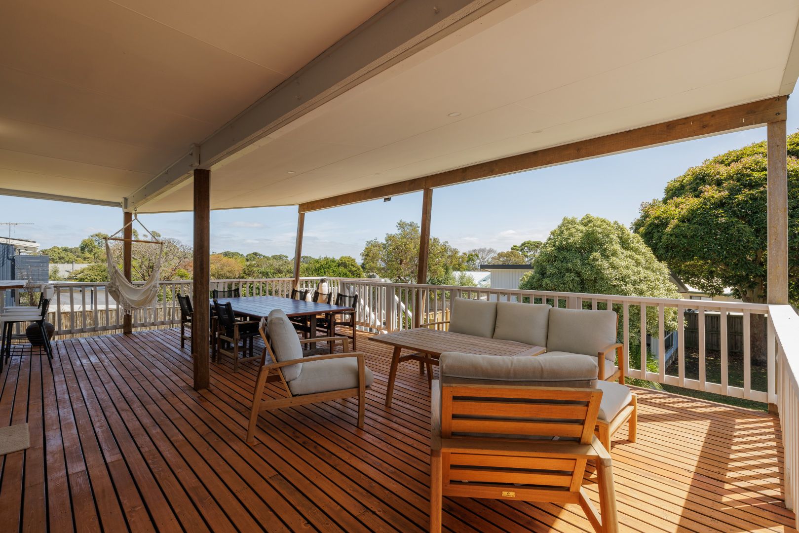 10 Hobsons Parade, Cowes VIC 3922, Image 1
