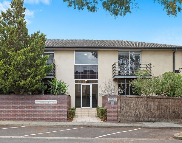 18 Edgar Street, Glen Iris VIC 3146