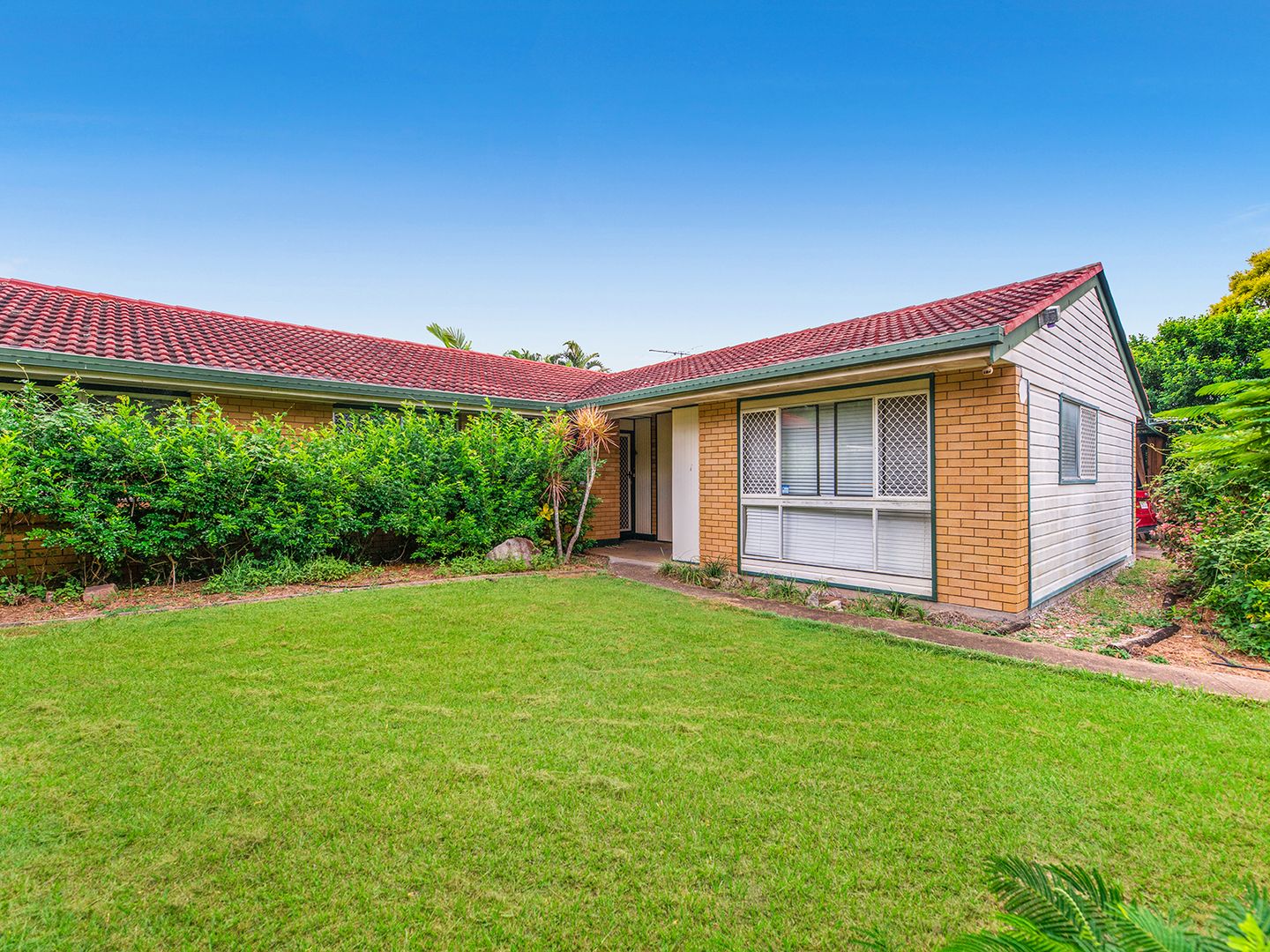 6 Schooner Street, Jamboree Heights QLD 4074, Image 1