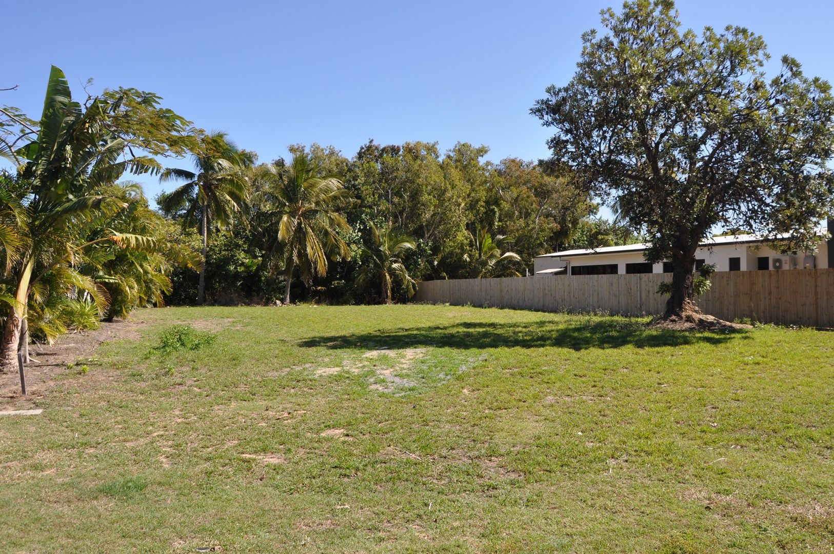 6 Pacific Dr, Blacks Beach QLD 4740, Image 0