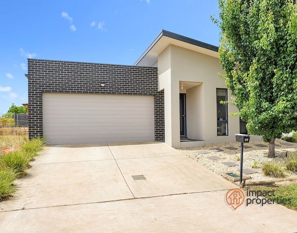 59 Madgwick Street, Coombs ACT 2611