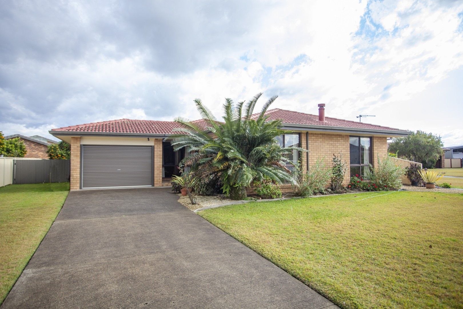 15 Andrew Close, Taree NSW 2430, Image 0