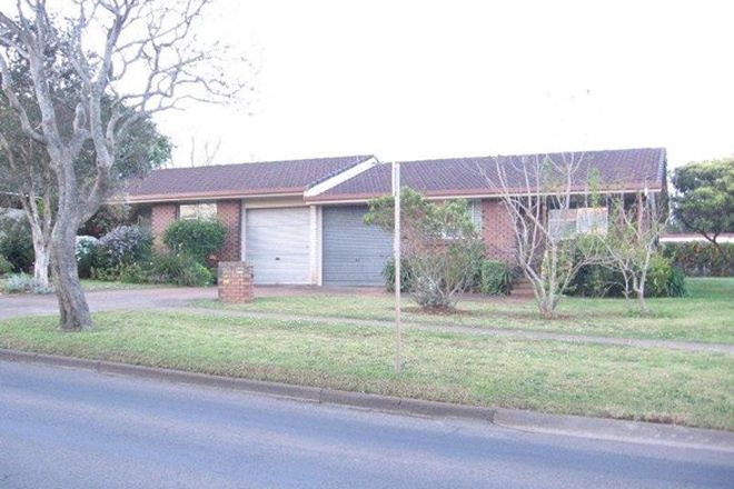 Picture of 313 James Street, NEWTOWN QLD 4350