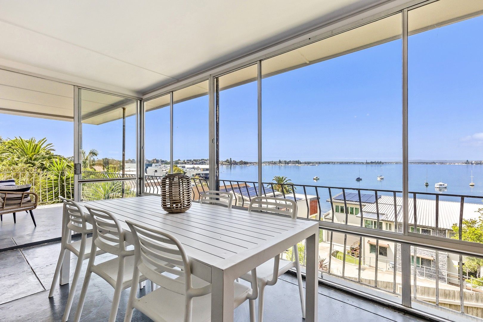 4 bedrooms House in 76 Ross Street BELMONT NSW, 2280