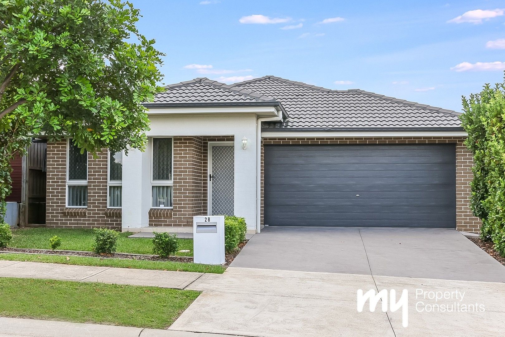 28 Paxton Street, Gledswood Hills NSW 2557, Image 0