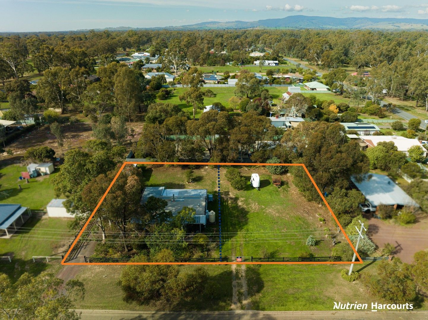 8 Baird Street, Violet Town VIC 3669 Domain