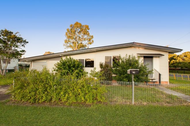 Picture of 40 Hunter Street, BRASSALL QLD 4305