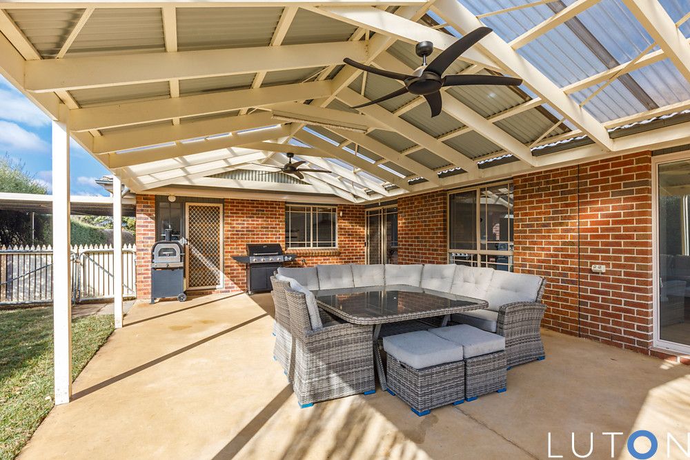 19 Amagula Avenue, Ngunnawal ACT 2913, Image 2