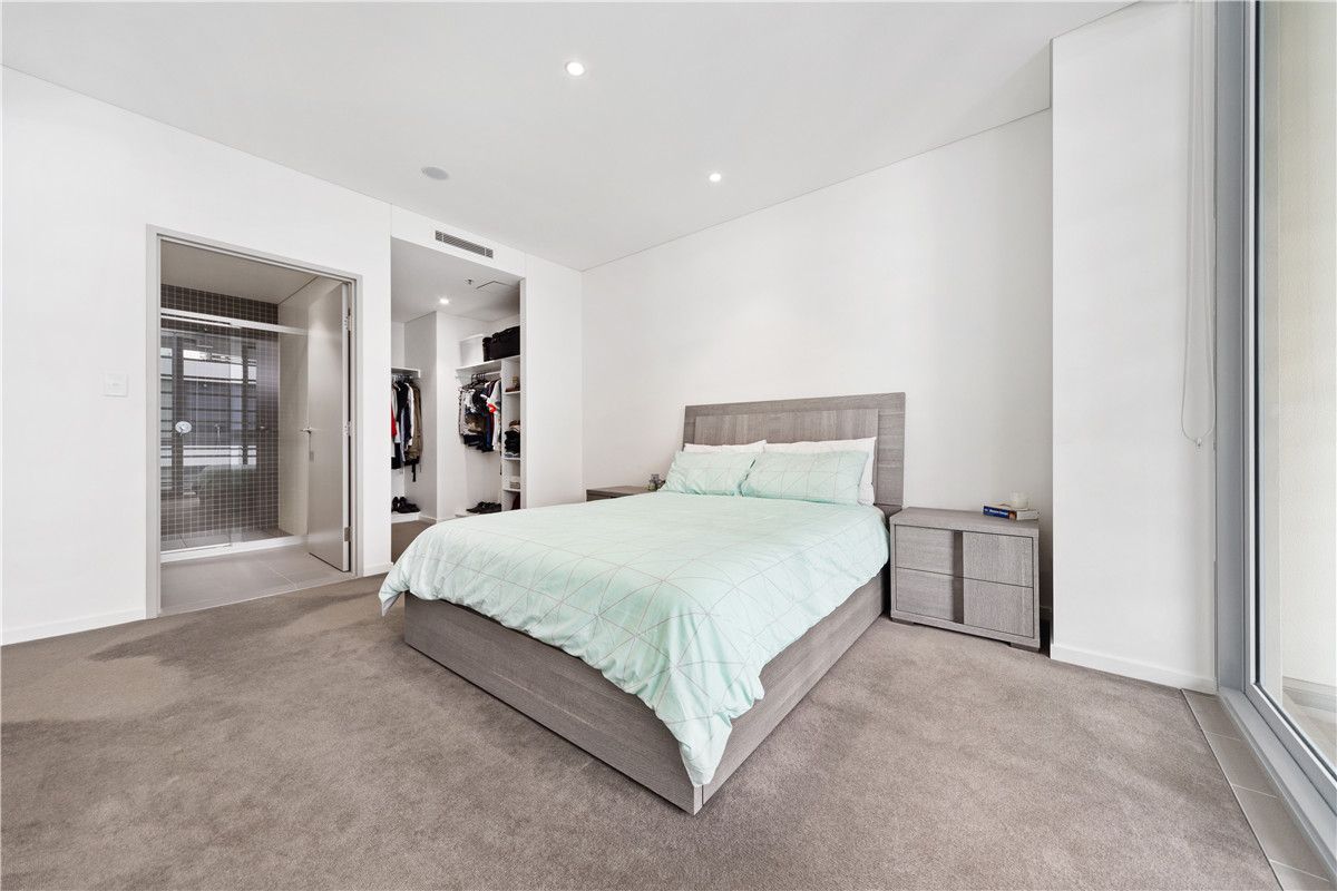 406C/8 Bourke Street, Mascot NSW 2020, Image 2