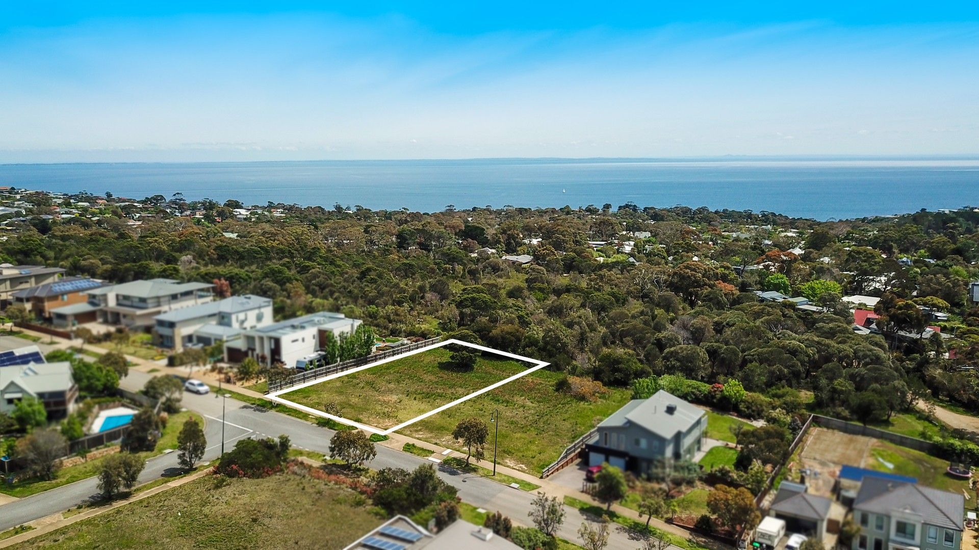 38 Hull Road, Mount Martha VIC 3934 Domain